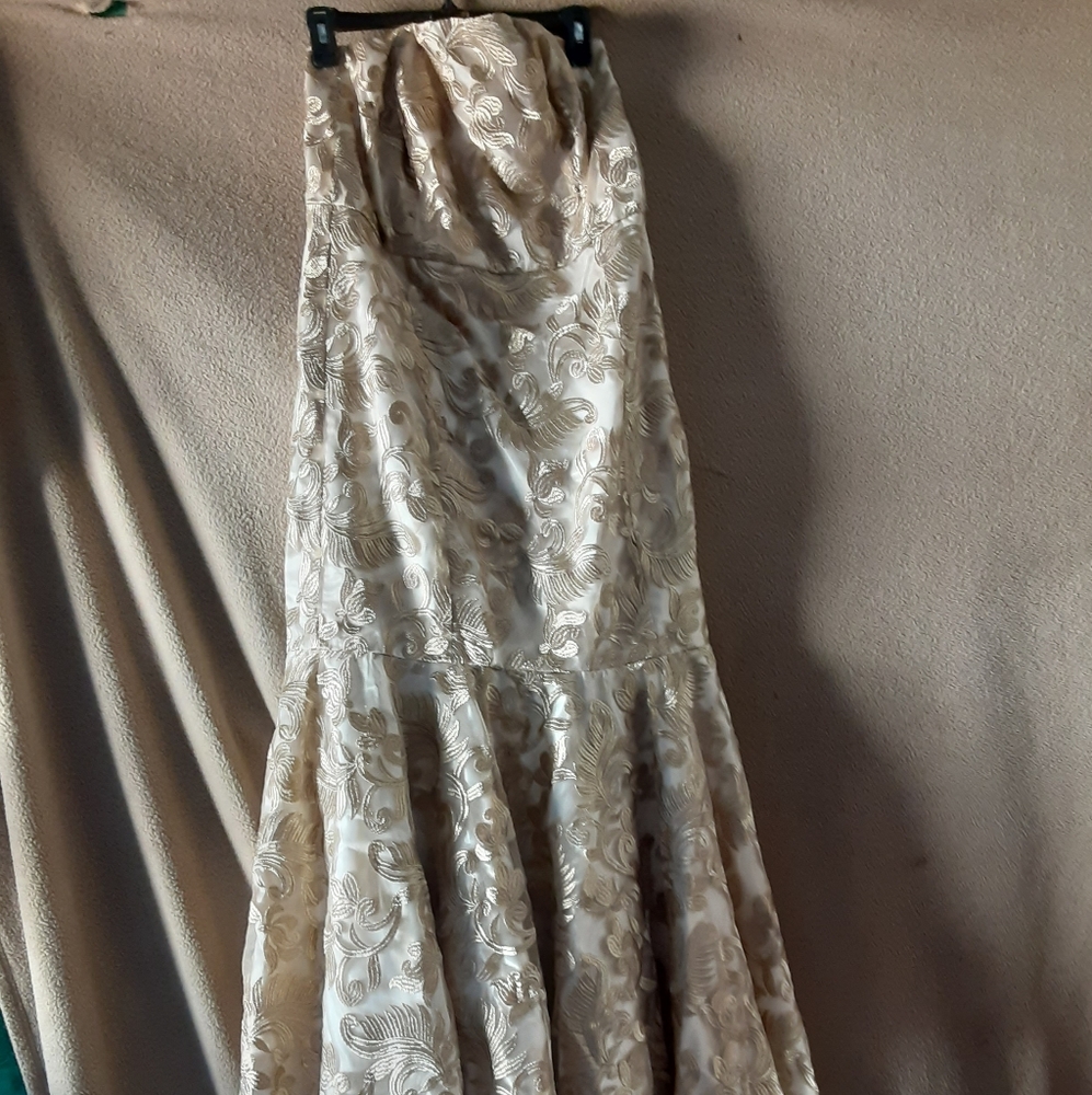 Ball gown